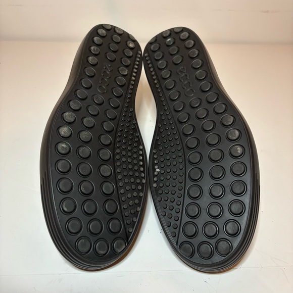 Ecco Mens Black Soft 7 Tred Low Gore-Tex Leather Sneaker Size US 11 And EU 45 - Picture 9 of 11